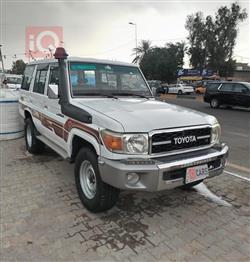 تويوتا لاندكروزر